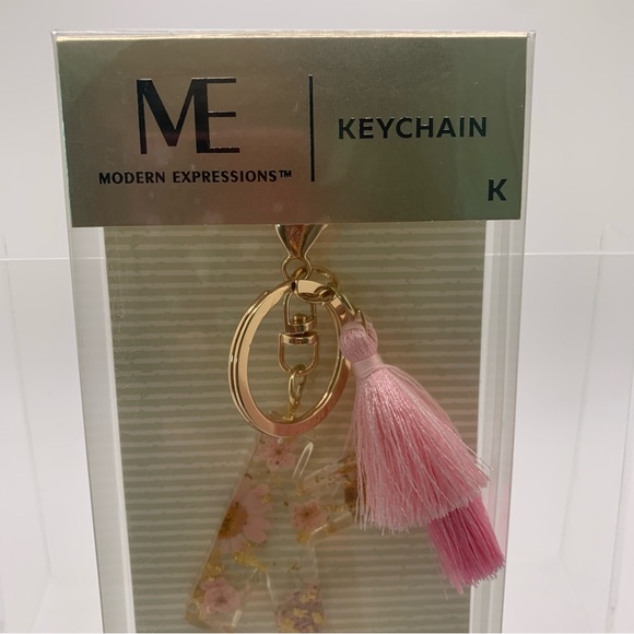 Modern Expressions Letter “K” Keychain - Picture 5 of 13